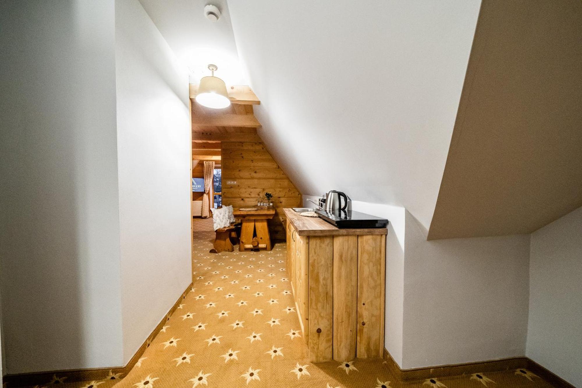 Zapotoczny Residence Zab Luaran gambar